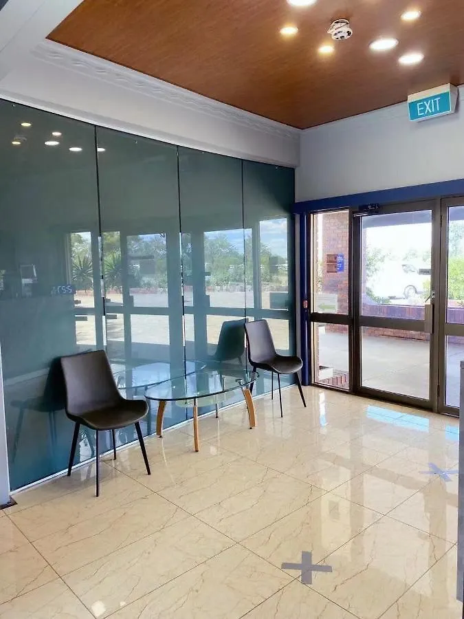 Oxley Motor Inn Брисбен Австралия